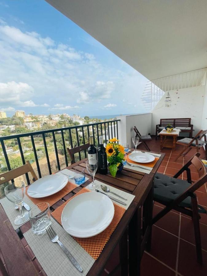 Two Bed, Two Bath Apartment With Sea Views - Angel De Miraflores มาลากา ภายนอก รูปภาพ