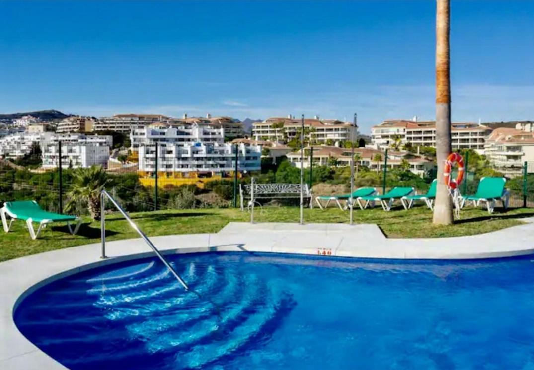 Two Bed, Two Bath Apartment With Sea Views - Angel De Miraflores มาลากา ภายนอก รูปภาพ